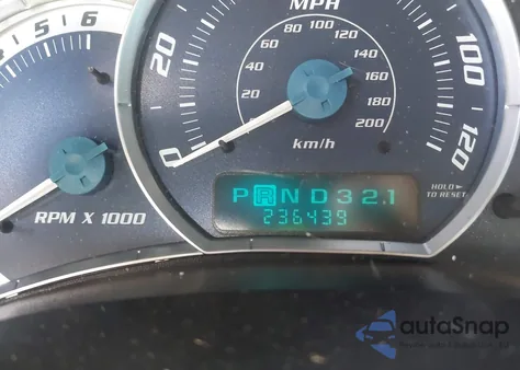 2001 Chevrolet Silverado 1500 Ls from USA, damaged, VIN 2GCEC19T011145366